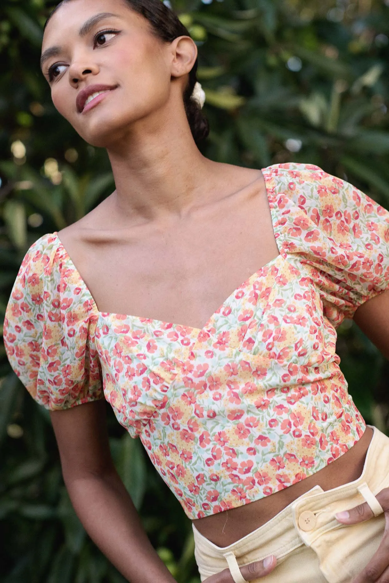 Morning Sun Floral Open-Back Puff-Sleeve Top