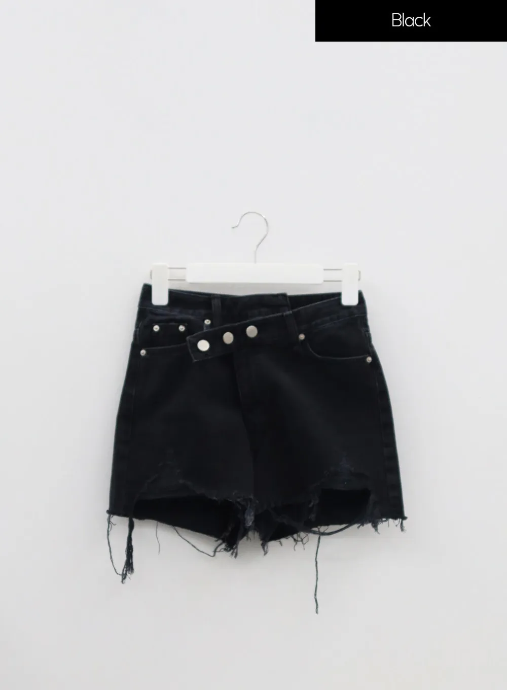 Unbalanced Ripped Shorts IM309